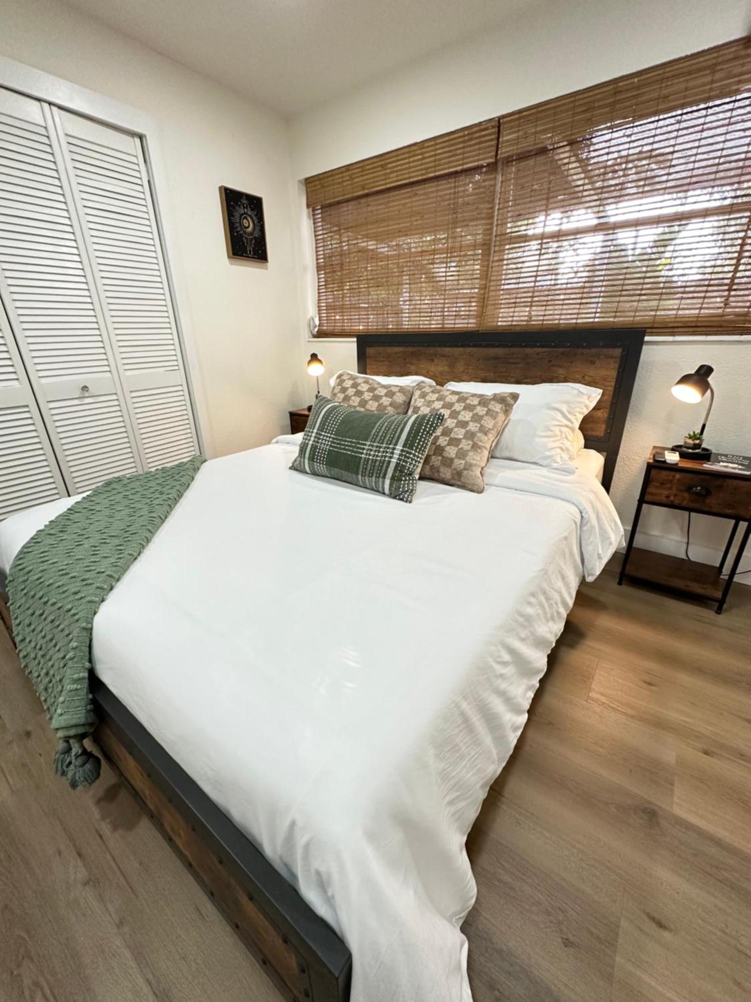 Peaceful Studio Clearwater Beach ภายนอก รูปภาพ